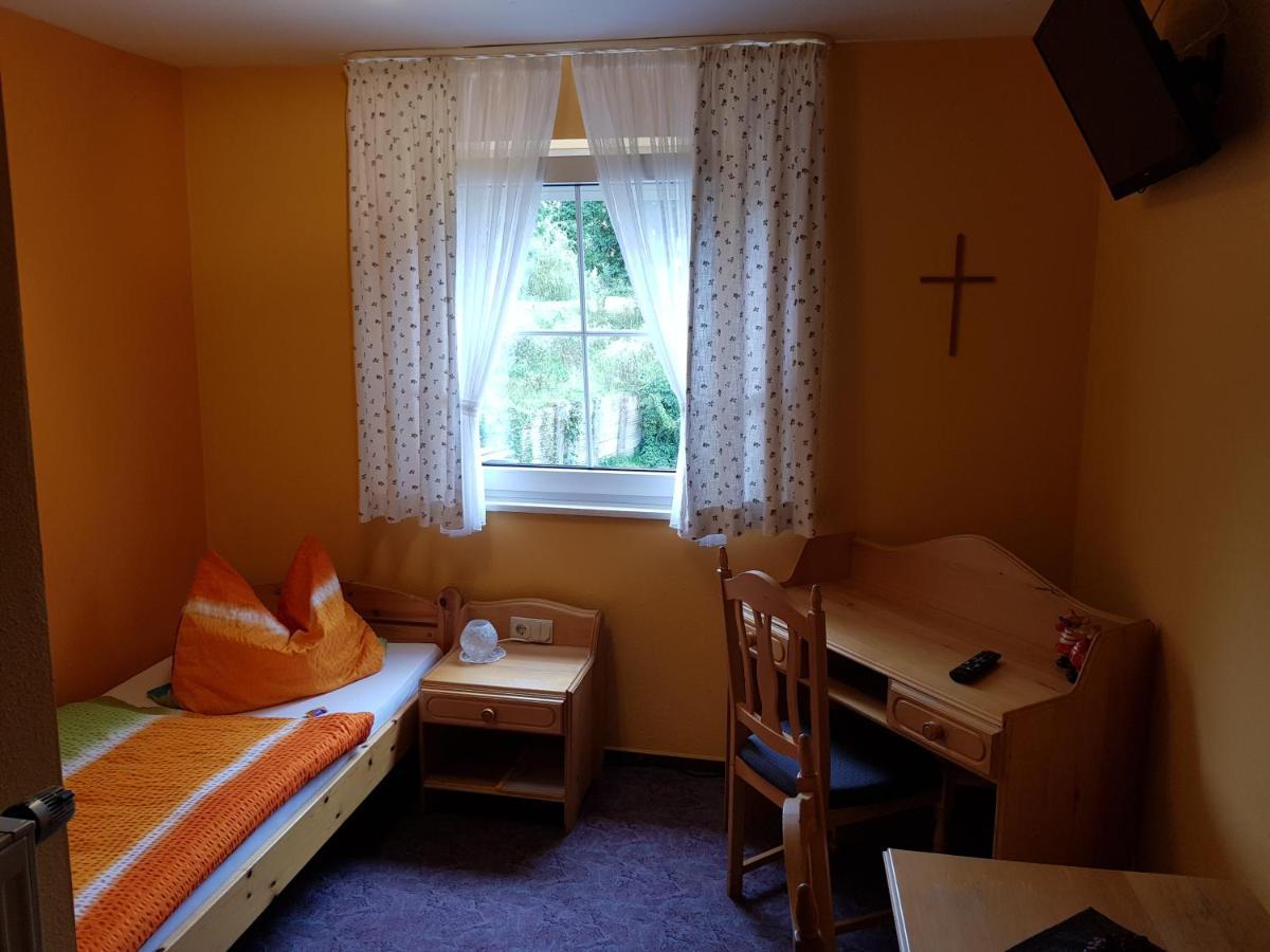 zur Dorfmühle Albergue Aislingen Exterior foto